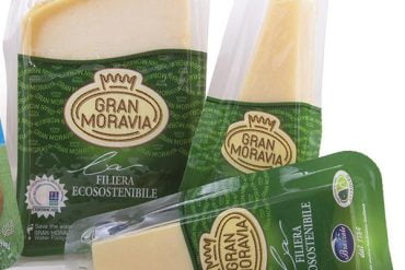 Gran-Moravia-3pz-Gretal-Food-Hard-Cheese